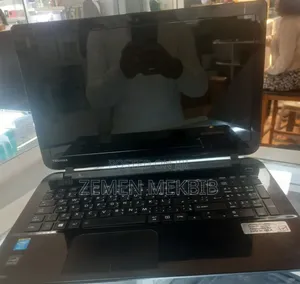 Laptop Toshiba Satellite C55 4GB Intel Core I3 HDD 500GB