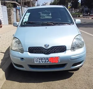 Photo - Toyota Vitz 2004 Blue