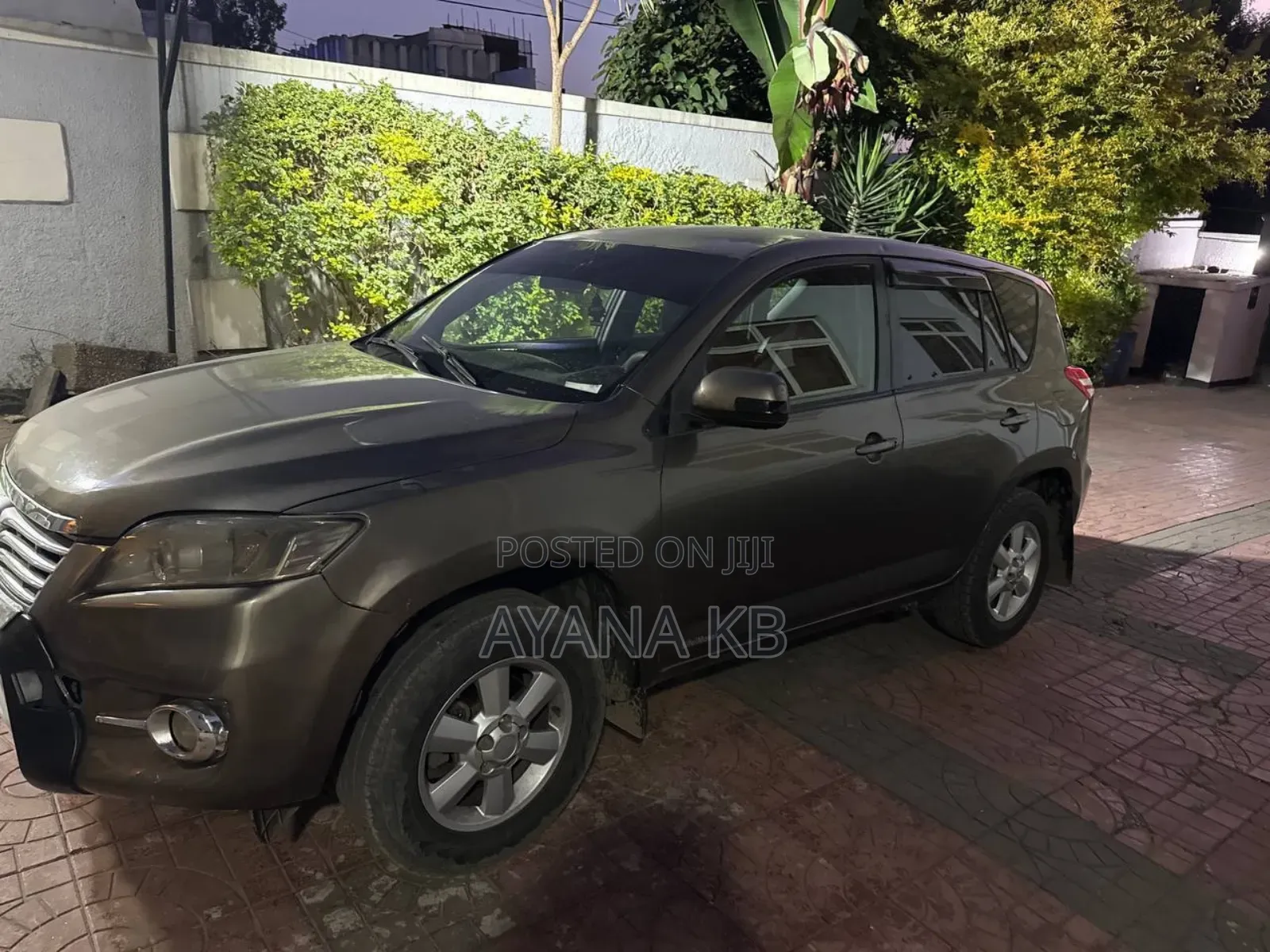 Toyota RAV4 2012 Gray