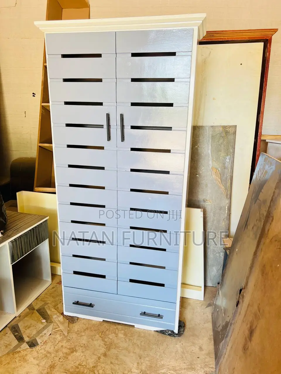 ጫማ መደርደርያ ለ Family