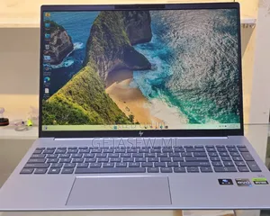 Photo - New Laptop HP Pavilion 15 16GB Intel Core I7 SSD 1T