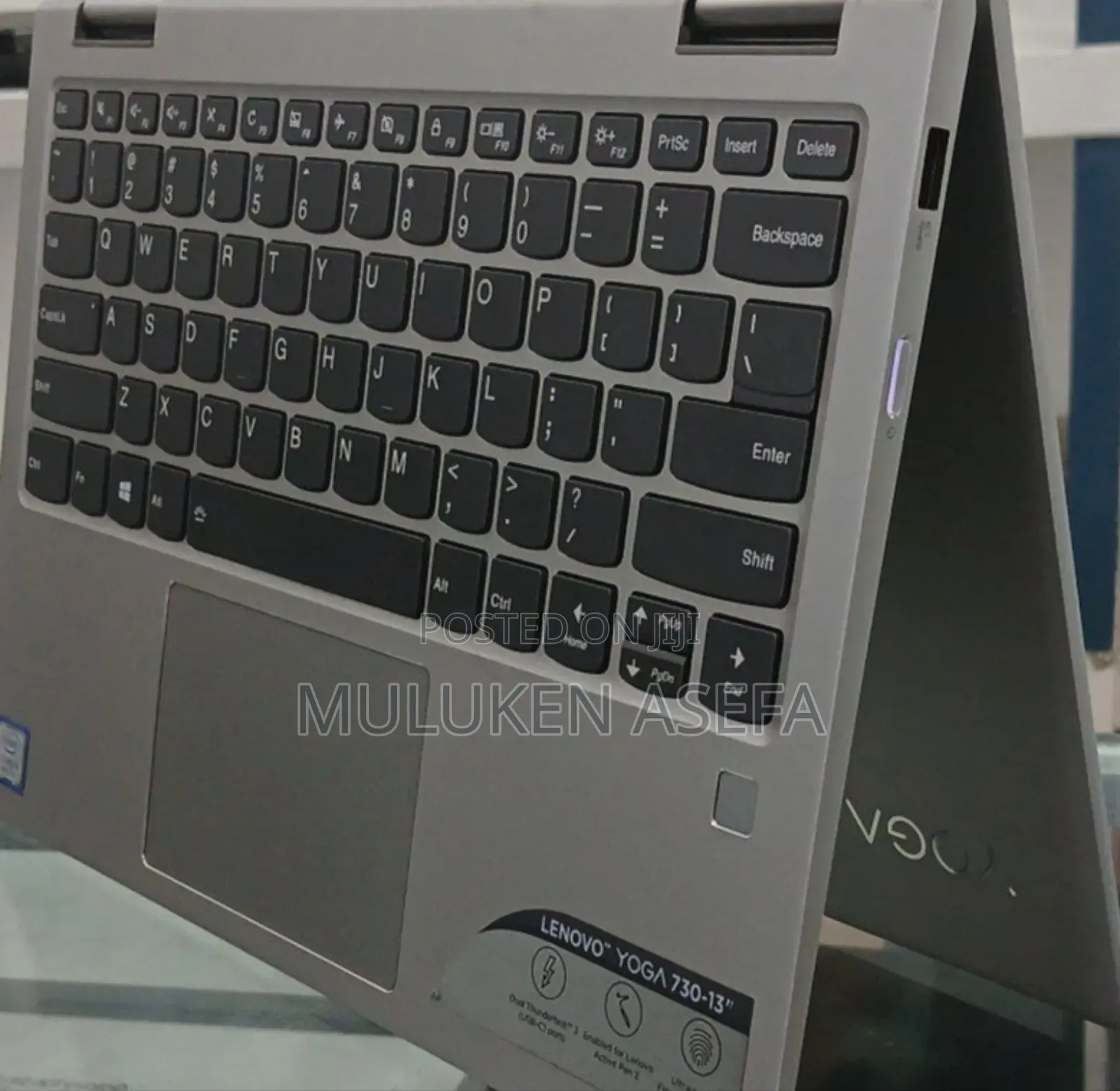 New Laptop Lenovo Yoga 730 8GB Intel Core I5 SSD 256GB