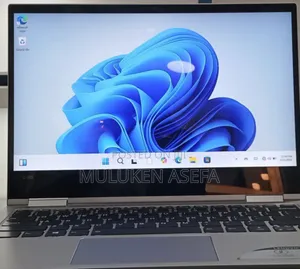 New Laptop Lenovo Yoga 730 8GB Intel Core I5 SSD 256GB