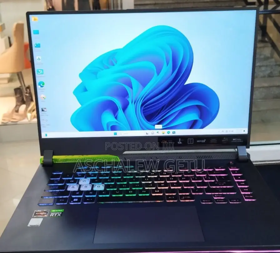 New Laptop Asus ROG Strix G15 16GB AMD Ryzen 9 SSD 512GB