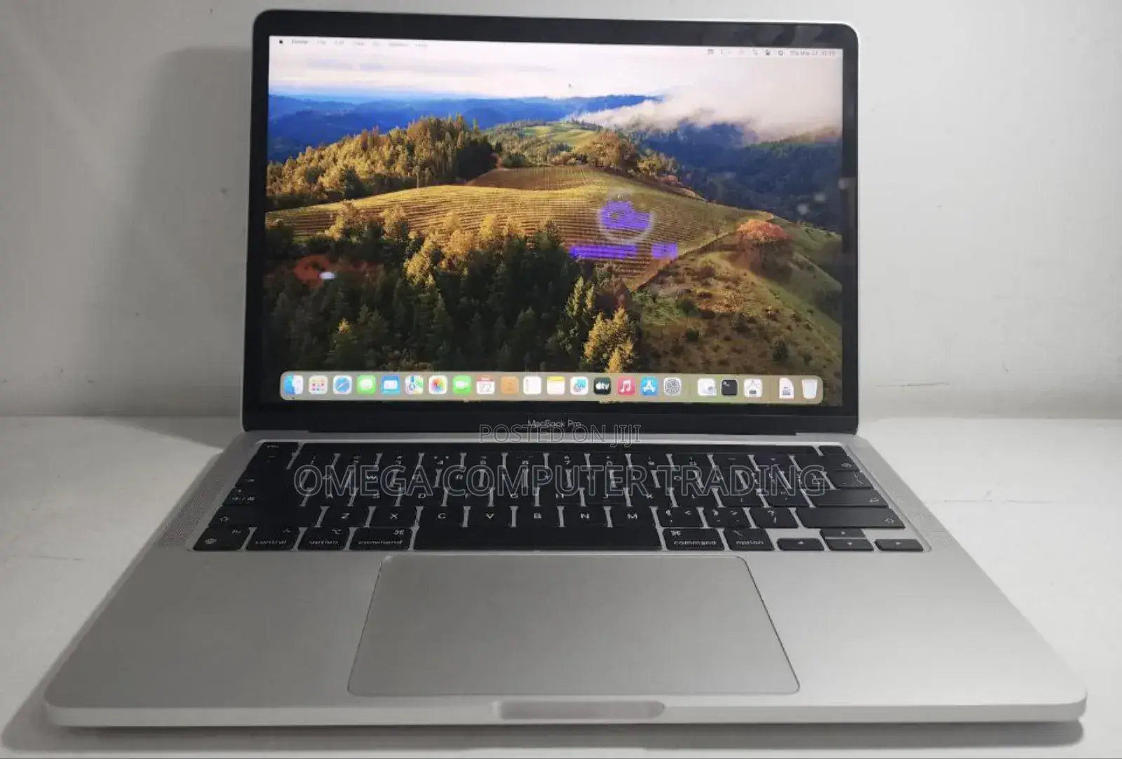 New Laptop Apple MacBook Pro 2020 M1 8GB Apple M1 SSD 256GB