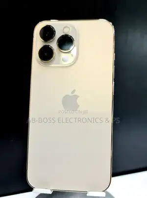 Photo - Apple iPhone 13 Pro 256 GB Gold