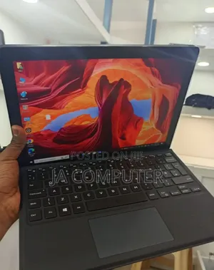 New Laptop Dell Latitude 5290 8GB Intel Core Ultra 5 SSD 256GB