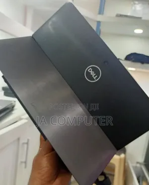 New Laptop Dell Latitude 5290 8GB Intel Core Ultra 5 SSD 256GB