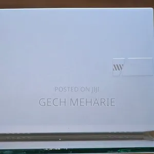 New Laptop Asus Zenbook 14 UX434 16GB Intel Core I7 SSD 512GB