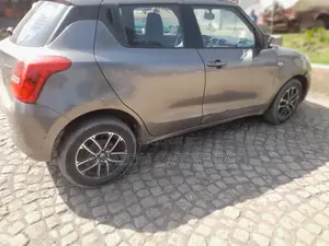 New Suzuki Swift Rs 2022 Gray