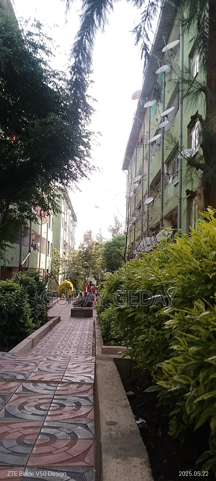 Furnished 3bdrm Condo in Akaky Kaliti for sale