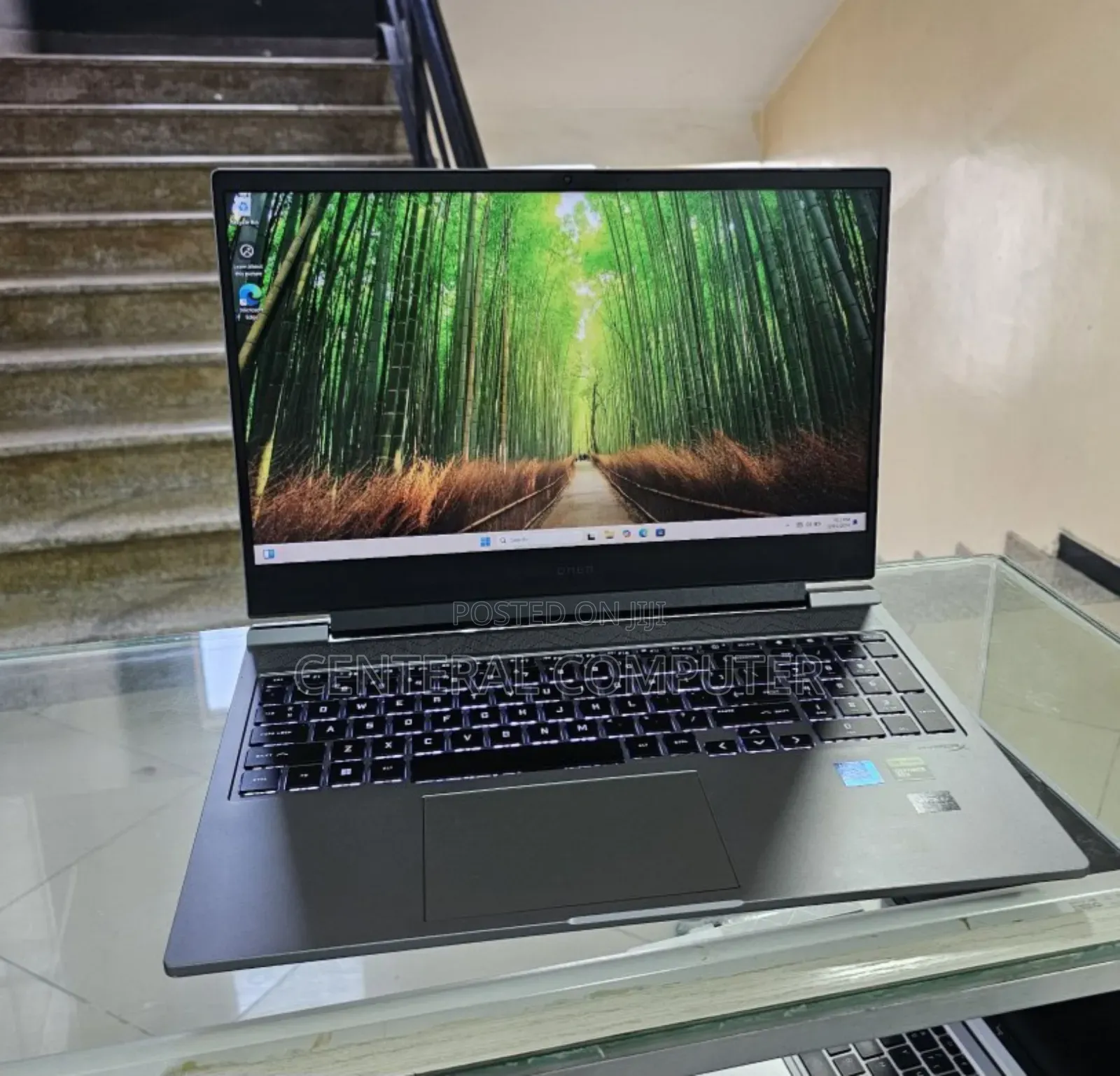 New Laptop HP Omen X 17t 16GB Intel Core I9 SSD 512GB