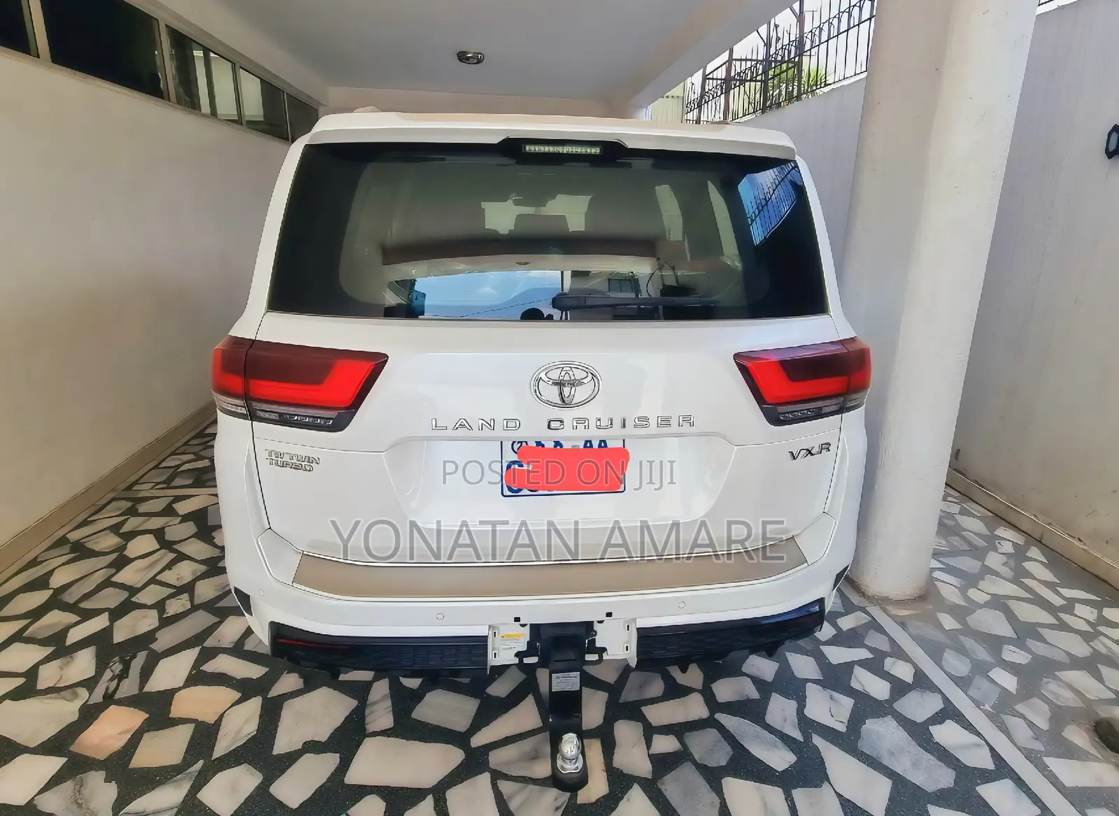 Toyota Land Cruiser 2023 White