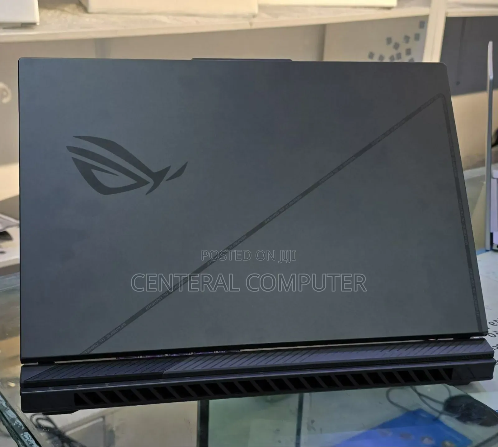 New Laptop HP Omen X 17t 16GB Intel Core I9 SSD 512GB