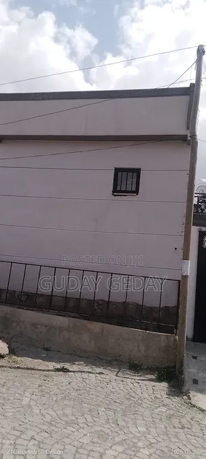 Furnished 4bdrm Villa in Oromia-Finfinne for sale