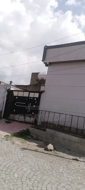 Furnished 4bdrm Villa in Oromia-Finfinne for sale