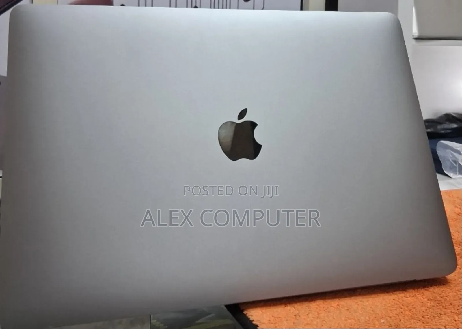 New Laptop Apple MacBook Air 2020 M1 8GB Apple M1 SSD 256GB
