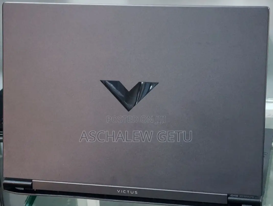 New Laptop HP Victus 15 8GB AMD Ryzen 5 SSD 512GB