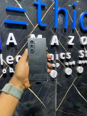 Samsung Galaxy Z Fold 5 256 GB Black