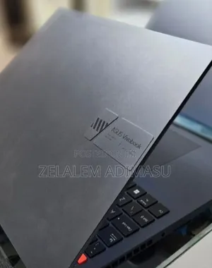 Photo - New Laptop Asus Vivobook 16 16GB Intel Core I7 SSD 512GB