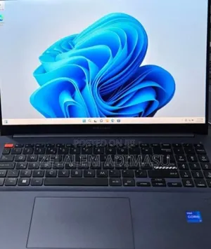 New Laptop Asus Vivobook 16 16GB Intel Core I7 SSD 512GB