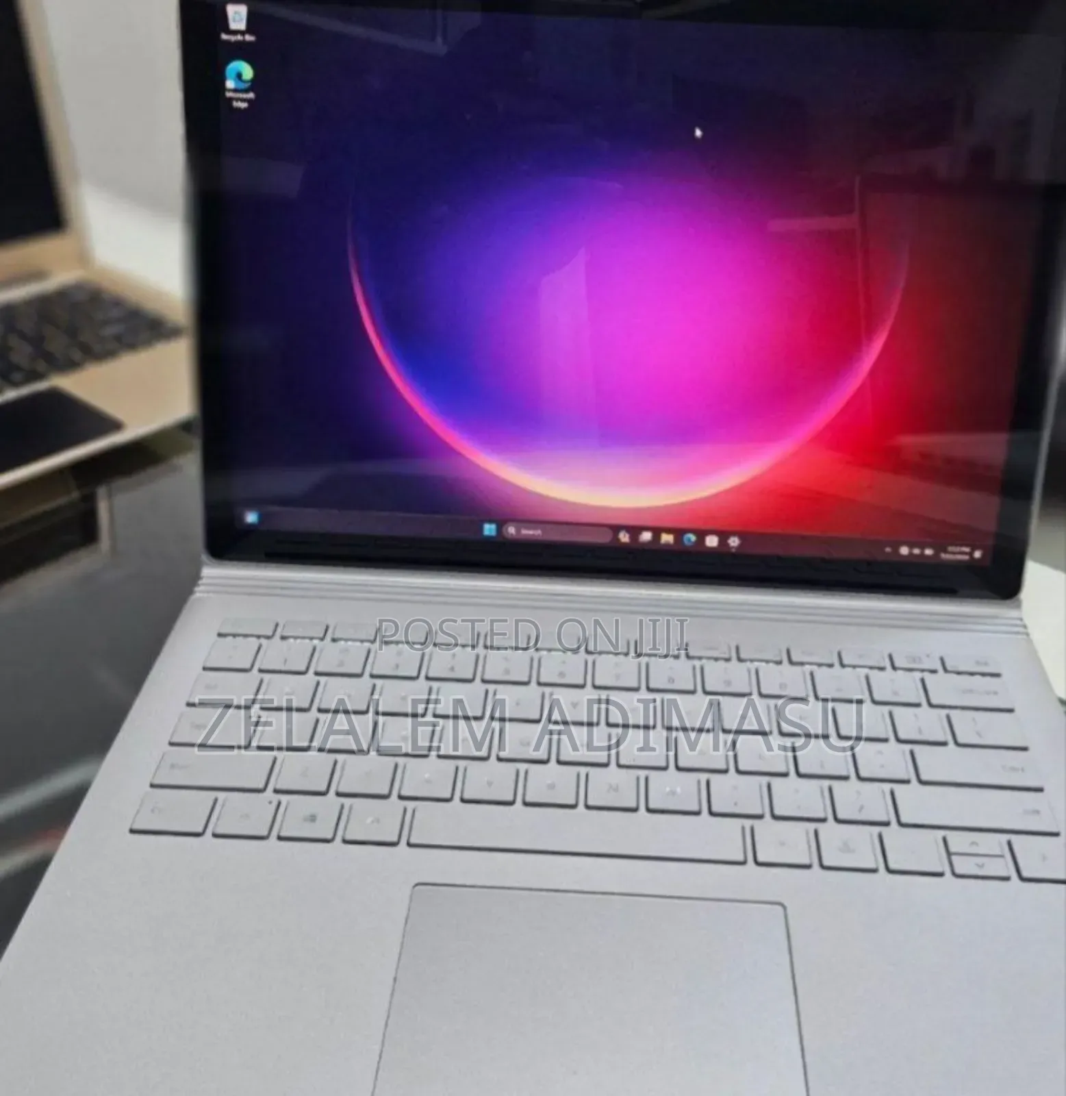 New Laptop Microsoft Surface Book 3 16GB Intel Core I7 SSD 256GB