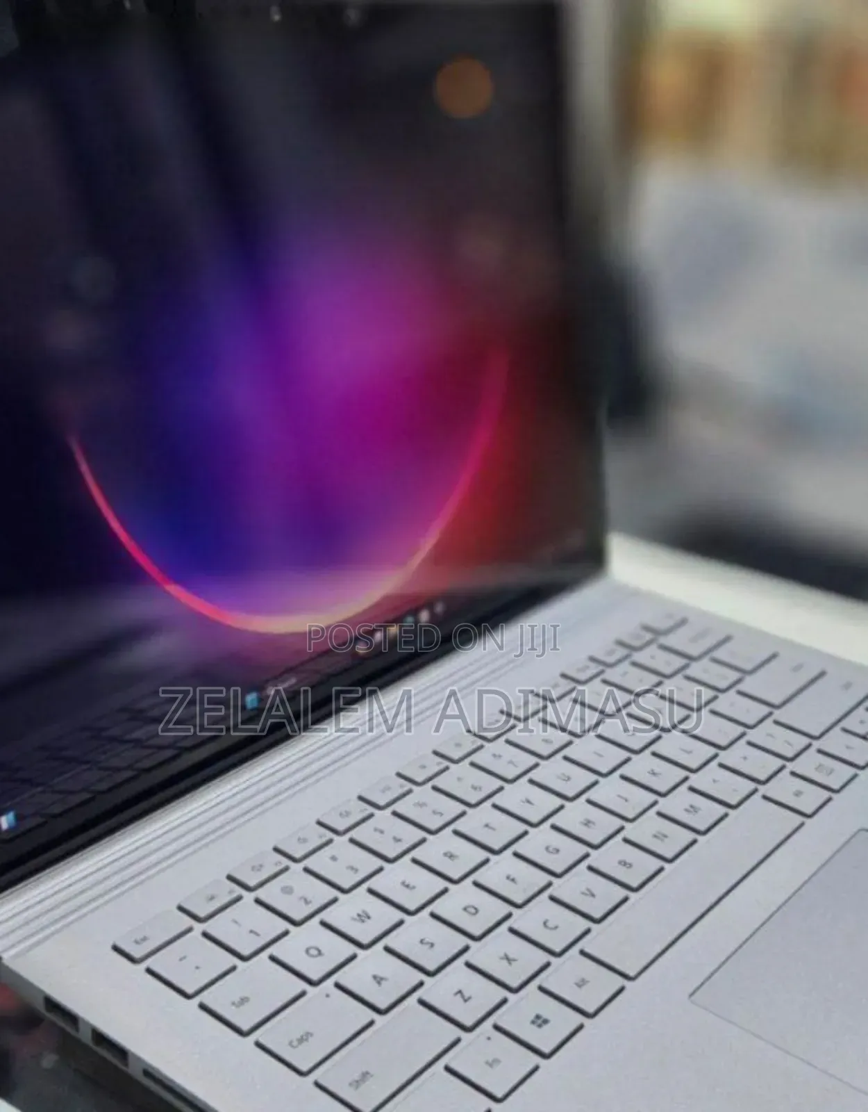 New Laptop Microsoft Surface Book 3 16GB Intel Core I7 SSD 256GB