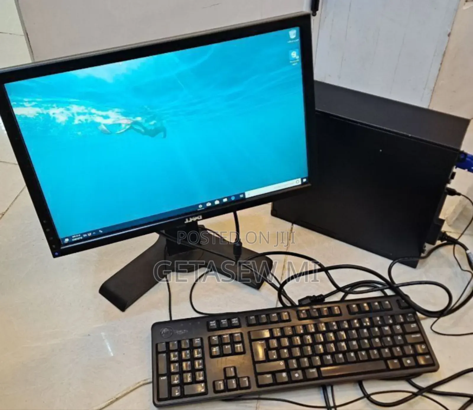 Desktop Computer Dell OptiPlex 3020 4GB Intel Core I5 HDD 500GB