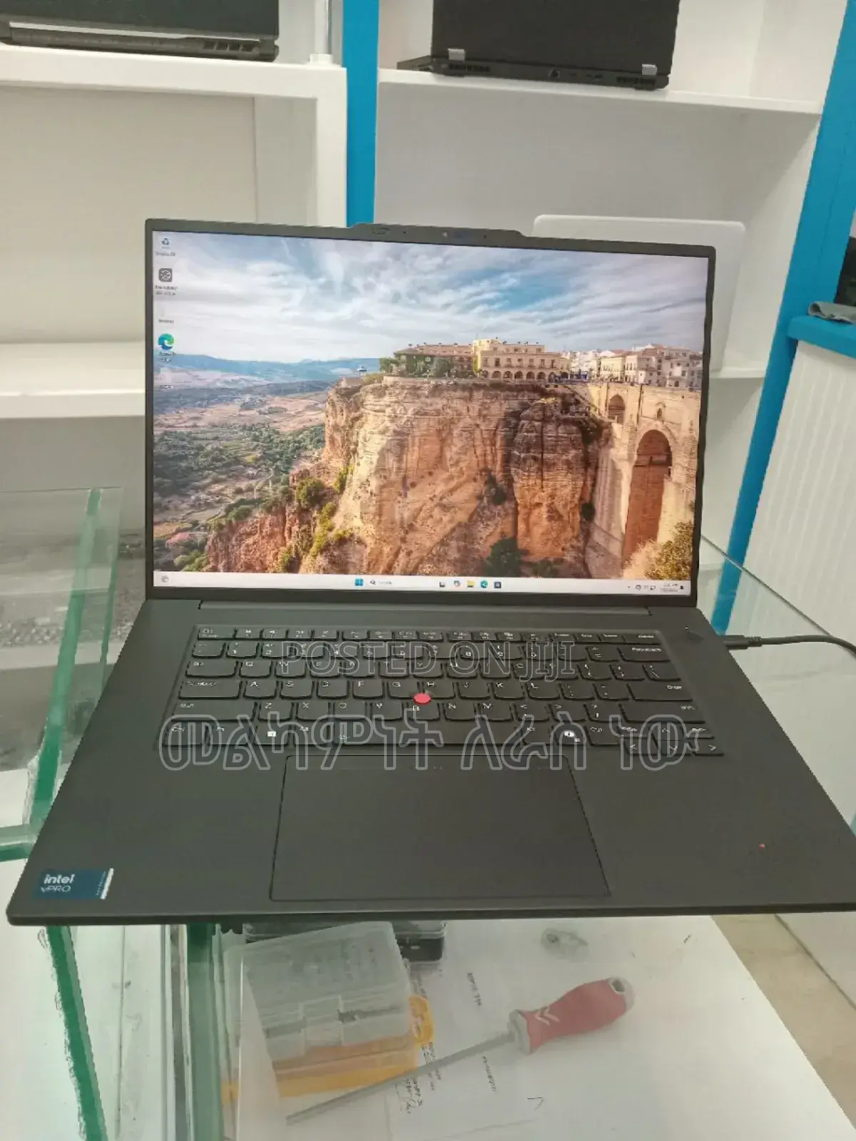 New Laptop Lenovo 32GB Intel Core Ultra 9 SSD 1T