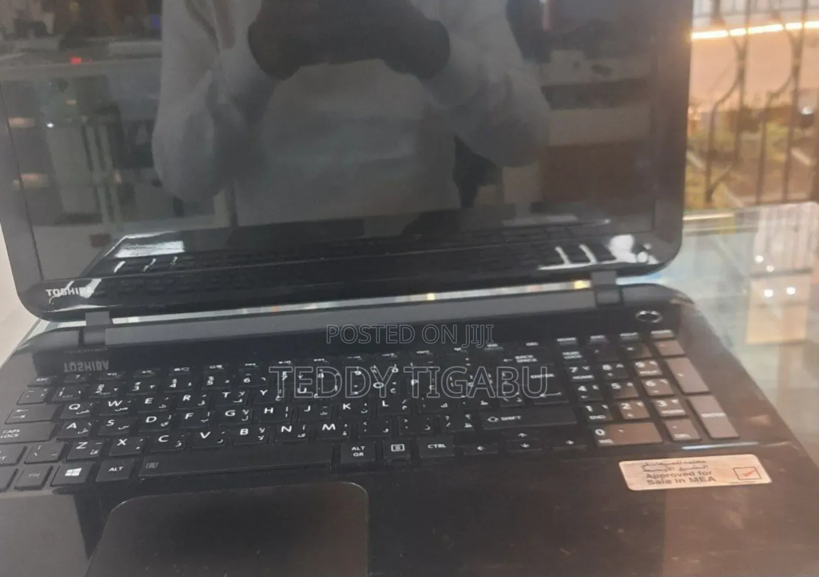 New Laptop Toshiba Satellite CL15 4GB Intel Core I3 HDD 500GB