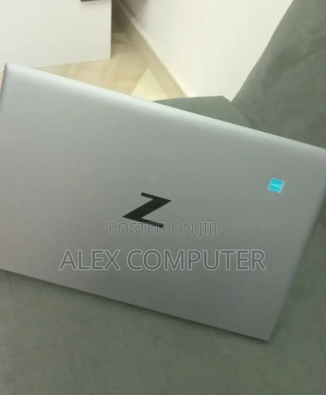 New Laptop HP ZBook Firefly 15 G7 16GB Intel Core I7 SSD 512GB