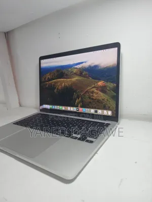 New Laptop Apple MacBook Pro M1 8GB Apple M1 Pro SSD 256GB
