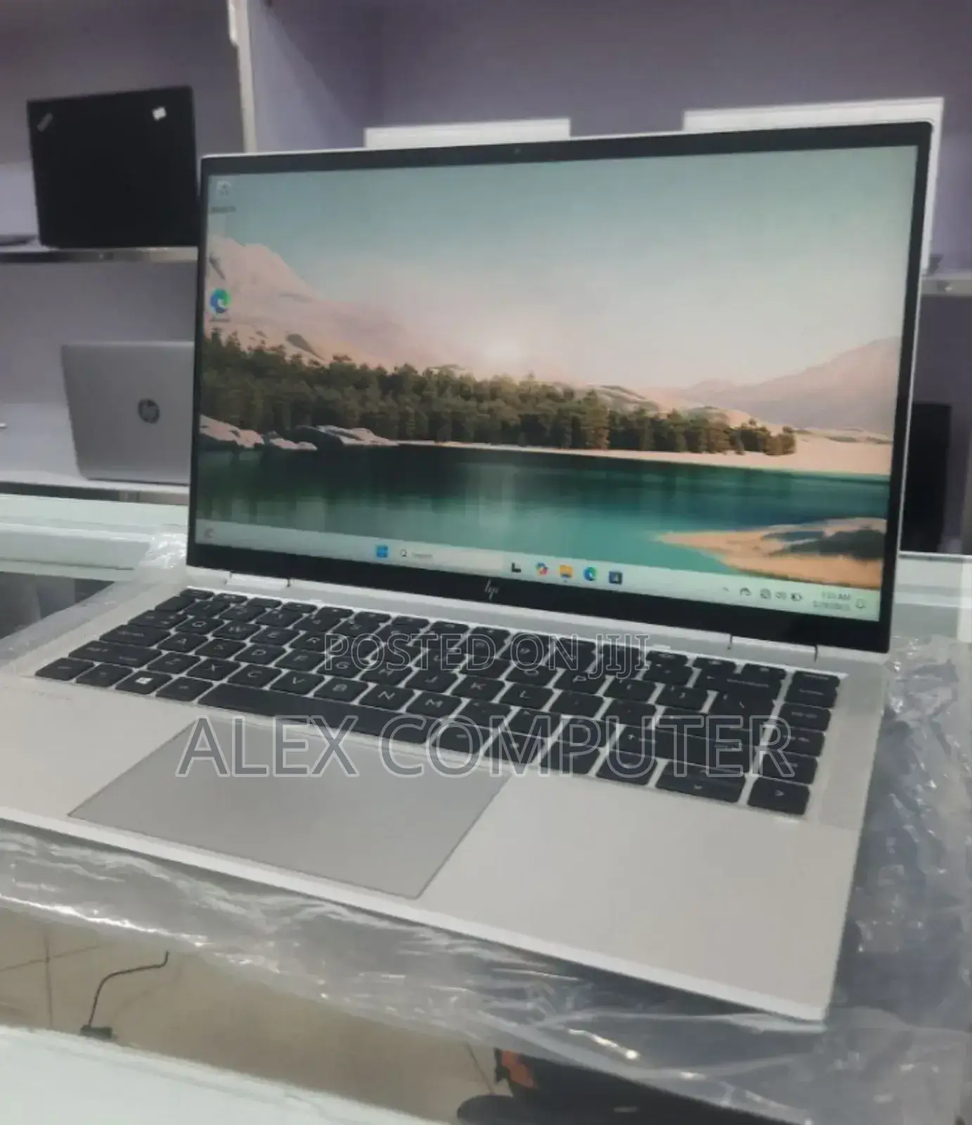 New Laptop HP EliteBook X360 1040 G7 16GB Intel Core I7 SSD 512GB