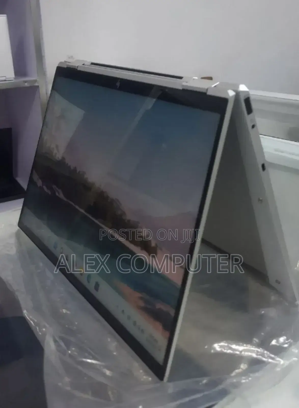 New Laptop HP EliteBook X360 1040 G7 16GB Intel Core I7 SSD 512GB