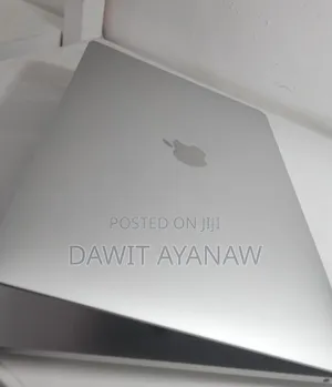 New Laptop Apple MacBook Pro M1 8GB Apple M1 SSD 256GB