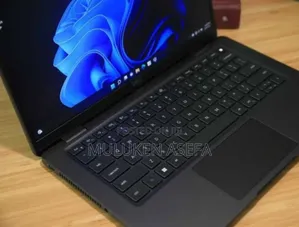 New Laptop Dell Latitude XT3 16GB Intel Core I7 SSD 1T