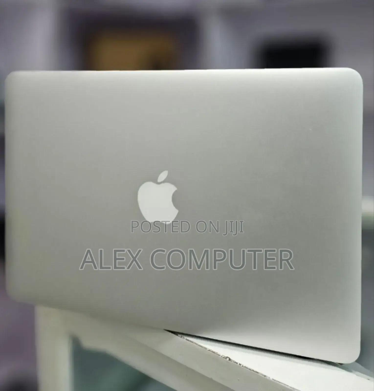 New Laptop Apple MacBook Air 2017 8GB Intel Core I5 SSD 128GB