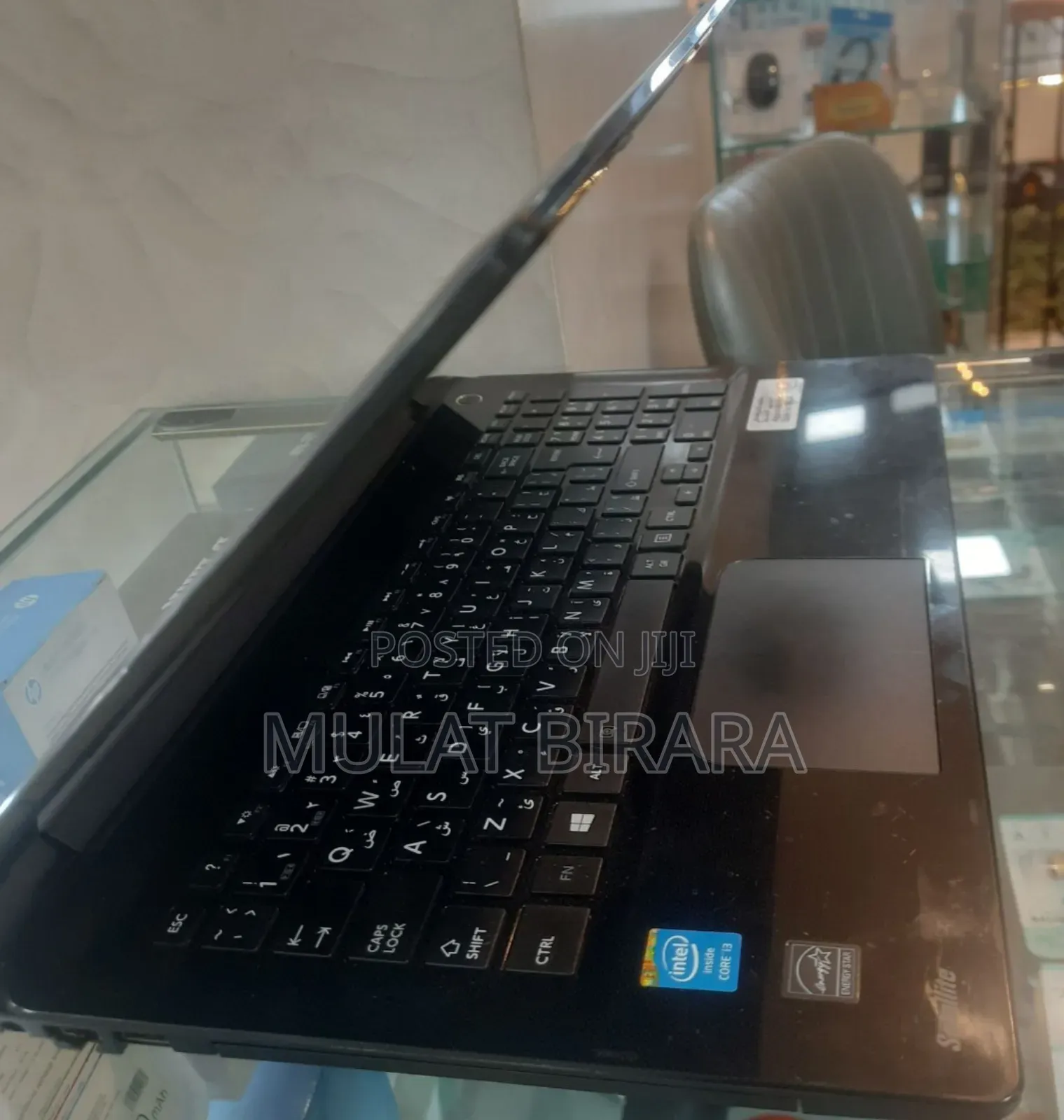 New Laptop Toshiba Satellite C850 4GB Intel Core I3 HDD 500GB