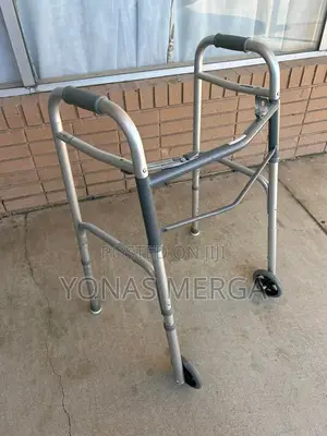Photo - Walking Frame፳رwalkerبwalkerعwalkerغwalkerطwalkerكwalker