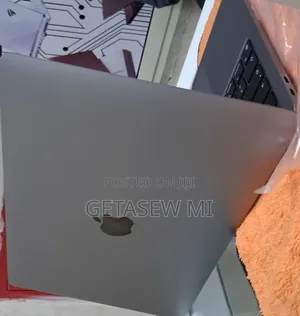 New Laptop Apple MacBook Air 2020 M1 8GB Apple M1 SSD 256GB