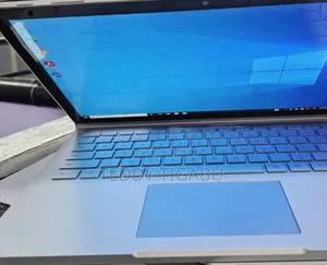 New Laptop Microsoft Surface Book 3 16GB Intel Core I7 SSD 256GB