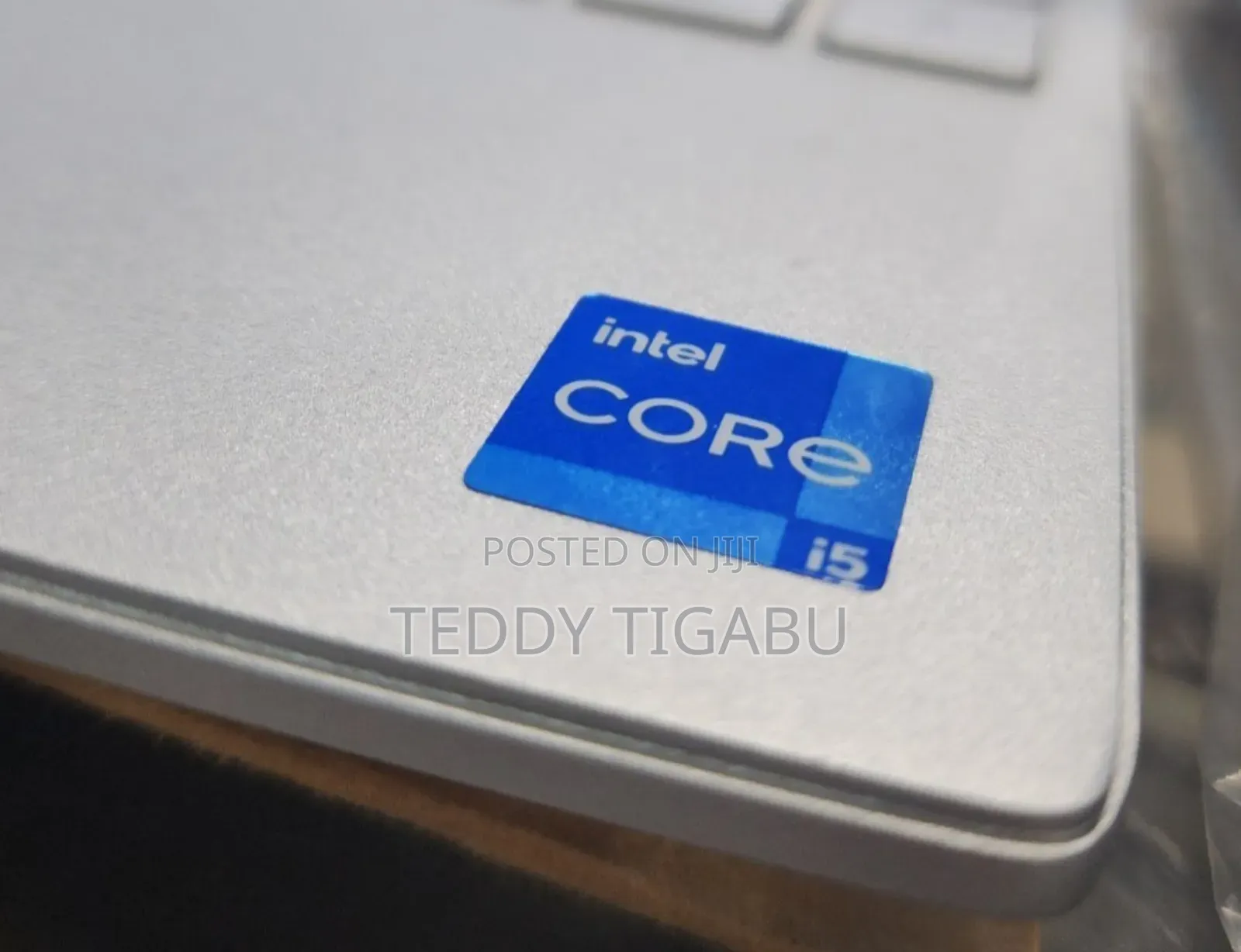 New Laptop HP Envy 13 16GB Intel Core I5 SSD 512GB