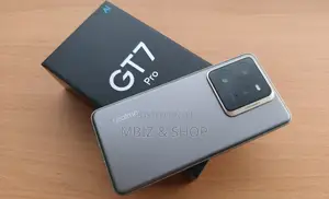 New Realme GT 6 256 GB