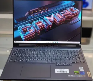 New Laptop Lenovo Y70 16GB Intel Core I7 SSD 1T