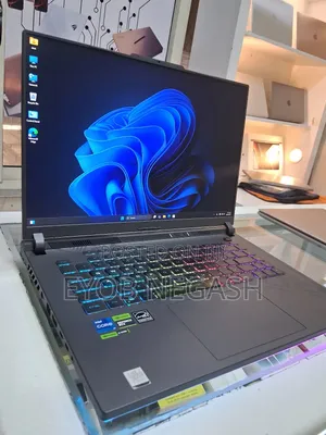 New Laptop Asus ROG Strix G15 32GB Intel Core I7 SSD 1T