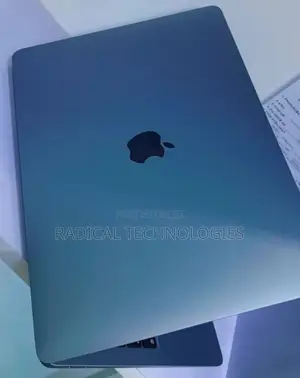 New Laptop Apple MacBook Air 2020 M1 8GB Intel Core Ultra 7 SSD 256GB