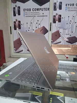 New Laptop HP Pavilion 14 16GB Intel Core I7 SSD 512GB