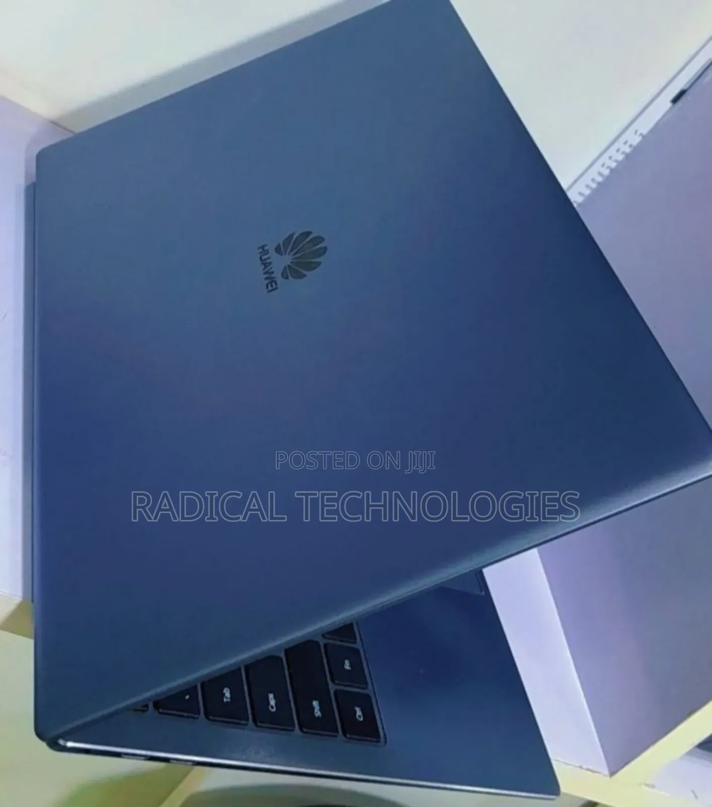 New Laptop Huawei MateBook X Pro 8GB Intel Core I5 SSD 256GB