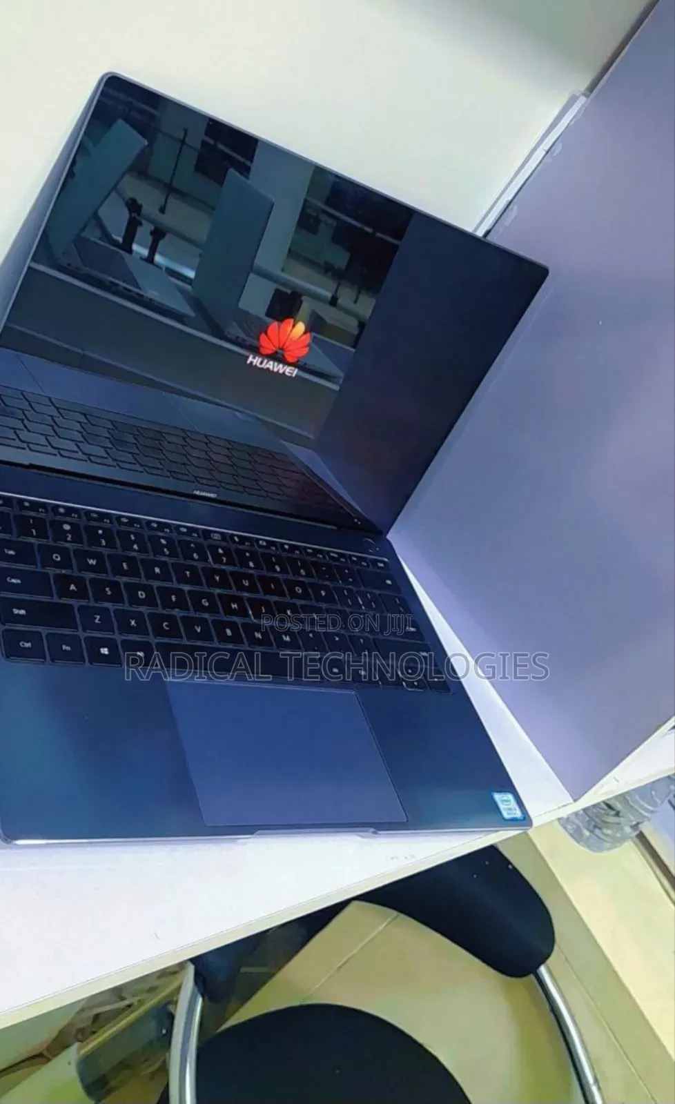 New Laptop Huawei MateBook X Pro 8GB Intel Core I5 SSD 256GB