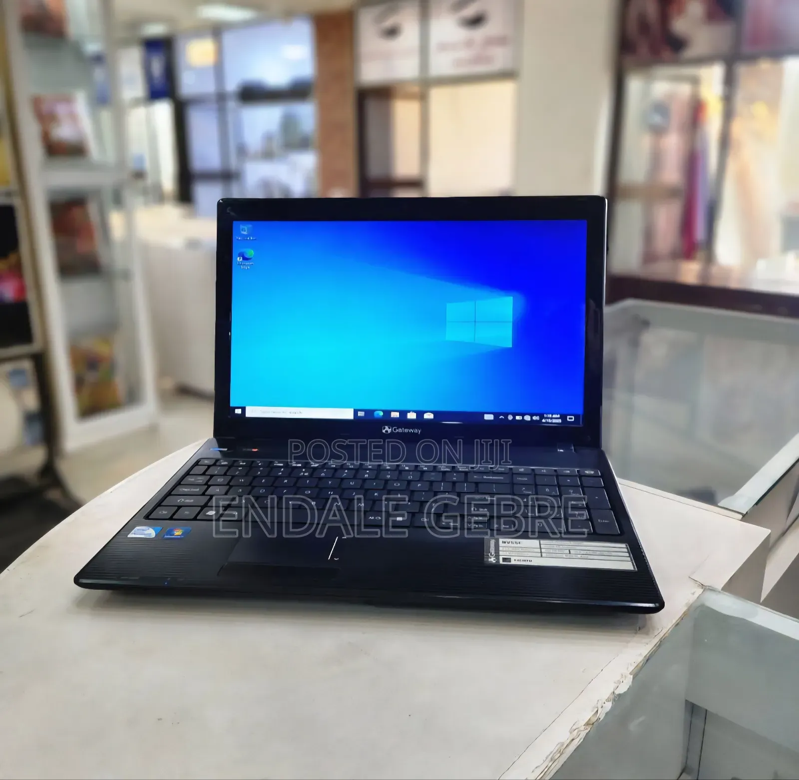 New Laptop Gateway CX2620 4GB Intel Pentium HDD 160GB